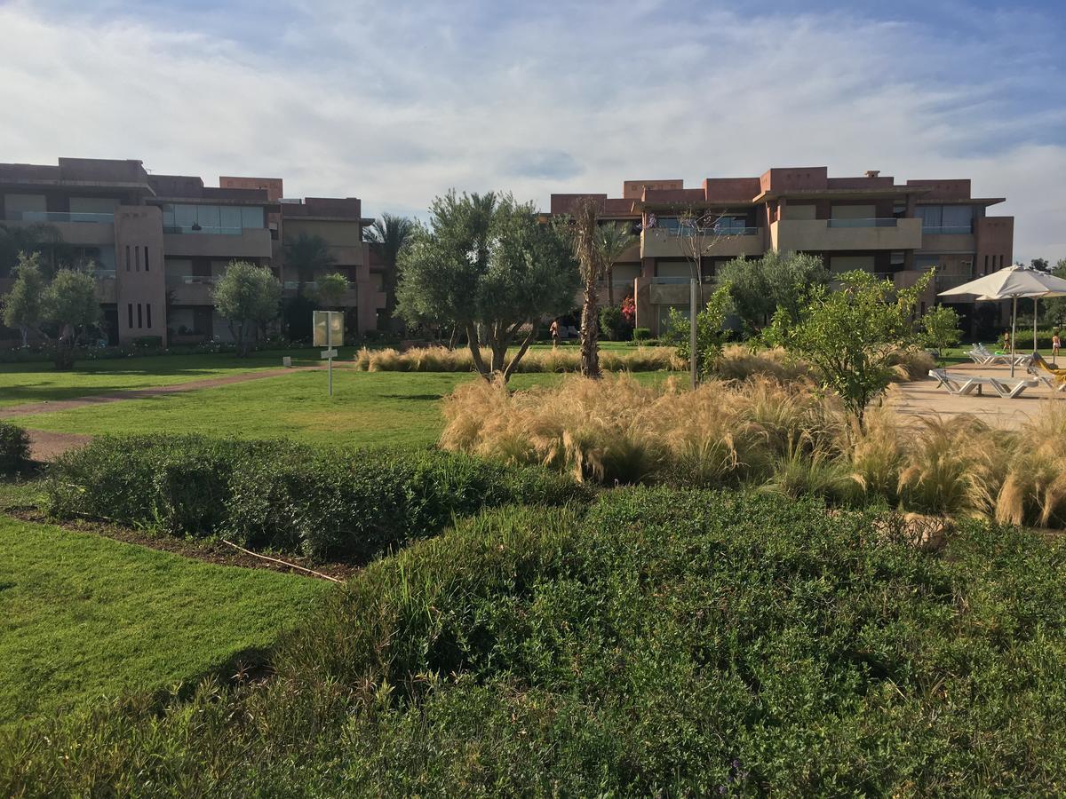 Appartement De Luxe Avec Jardin Prive Marrakesh Exterior photo